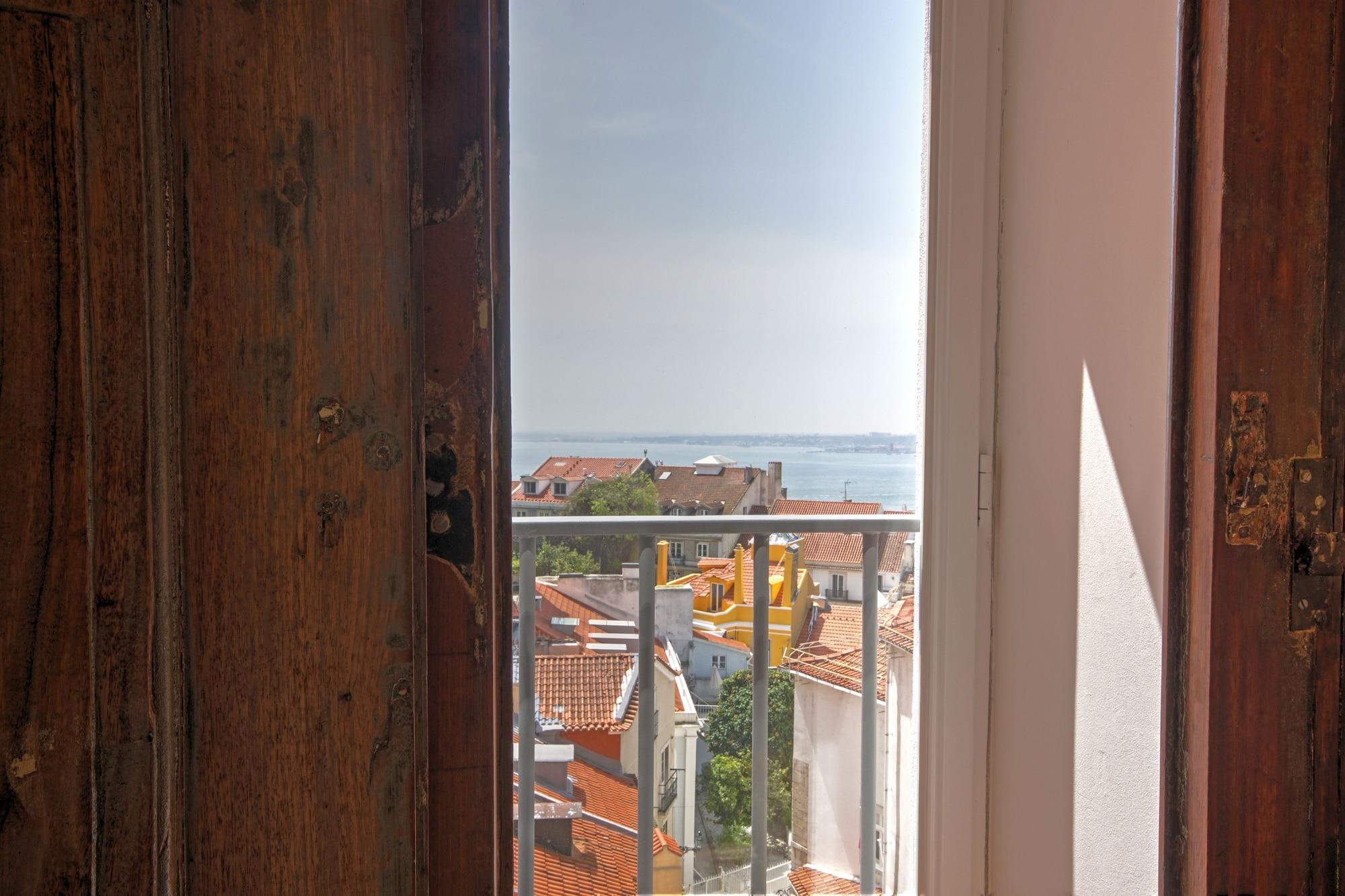 Solar Dos Mouros Hotel Lisboa Ngoại thất bức ảnh