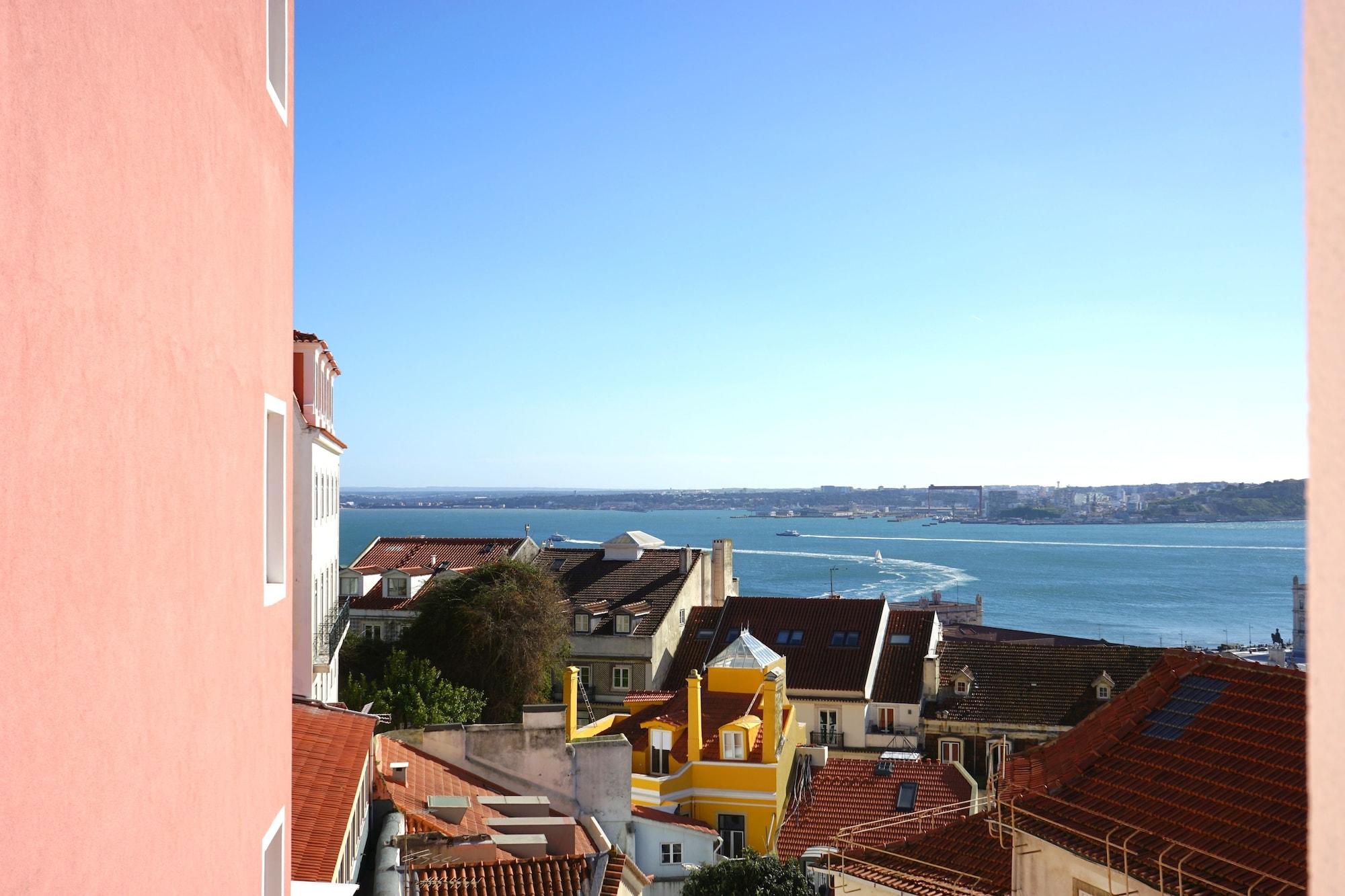 Solar Dos Mouros Hotel Lisboa Ngoại thất bức ảnh